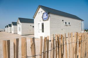 Surf en beach strandhuisjes