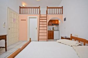 Sea View Apartments & Studios Naxos Greece