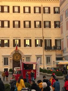 Luxury Apartment Frattina 34 Anelli