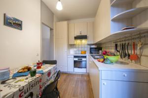Apartment room in Second Home