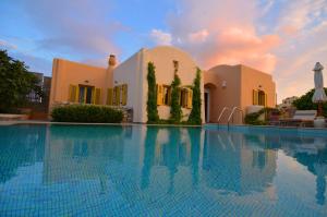 Pleiades Eco Houses Santorini Greece