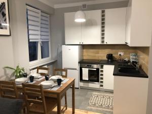 Cichy Apartament w Centrum