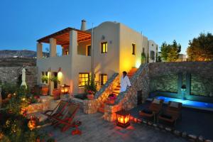 Pleiades Eco Houses Santorini Greece