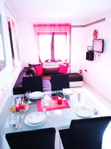 Apartman "Sabine red" with pool