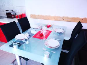 Apartman "Sabine red" with heated pool