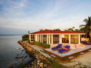 Royal Belize