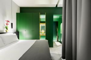 Etruscan Luxury Suites