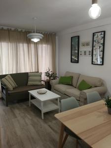 Japan Beach Parque del Oeste