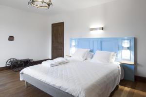 B&B / Chambres d'hotes Jardin des Sens, la Rente d'Eguilly : photos des chambres