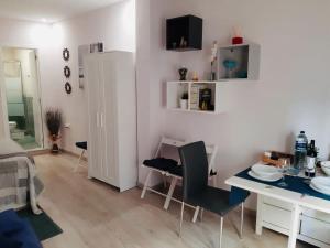 La Joya de la Caleta. A 60 mts playa.