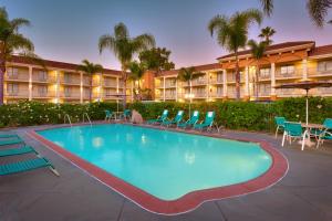 Cortona Inn and Suites Anaheim Resort