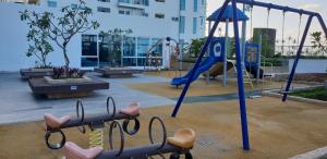 Apartment Sea View at Mactan Newtown