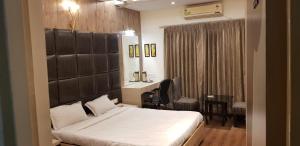 Hotel Rushabh Home