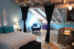 Single Room room in Hotel la Boheme