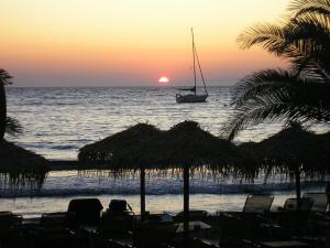 Blue Harmony Hotel Syros Greece