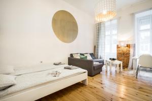 BpR BRIGHT Sapphire Apartment