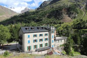 Rifugio Ghiacciaio dei Forni