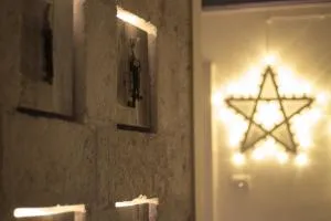 Cece Nove - Sotto l'Arco - 诺伊卡塔罗