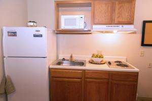 Standard Single Room - Non-Smoking room in Siegel Select Alexandria