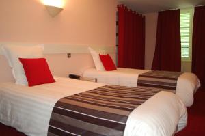 Hotels Le Central : photos des chambres