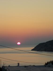 Aeolos Apartments Sifnos Greece