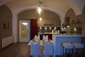 Gästehaus Familie Löffler - Ferienwohnung am Stadtplatz in Litschau - ليتشاو