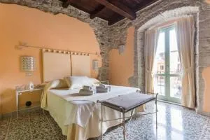 Madalen Guest House - Bosa