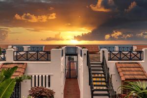 Le Paradis, Self-Catering Beachfront Apartments