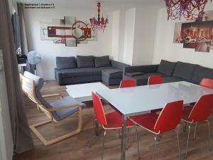 Appartements Meubles de Tourisme a Vincennes : photos des chambres