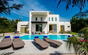 Filerimos Oasis Luxury Villa Rhodes Greece