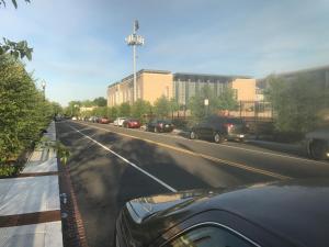 Steps to Convention Center, Downtown DC, and Metro Station: Private and Comfortable BedroomBathroom