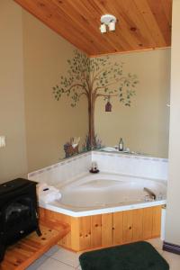 Cavendish Bosom Buddies Cottages & Suites