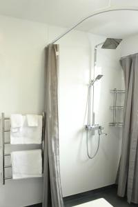 Colonial Motel