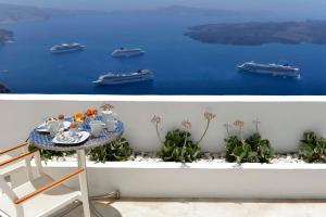 Gorgona Villas Santorini Greece