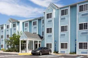 Microtel Inn & Suites by Wyndham Port Charlotte Punta Gorda - Punta Gorda