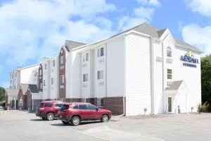 Microtel Inn & Suites - Kearney - كيرني