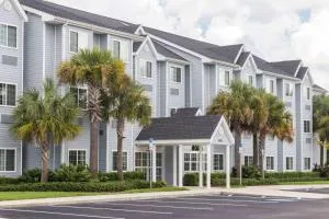 Microtel Inn & Suites by Wyndham Spring Hill/Weeki Wachee - Timber Pines