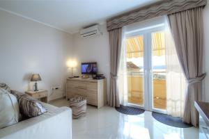 Bayview Apartment