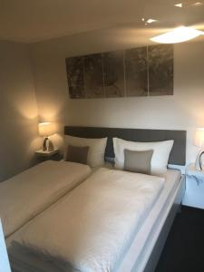 Double Room with Balcony room in Gast und Weinhof Beim Schneemann