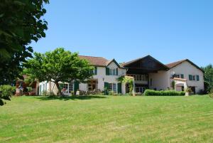 B&B / Chambres d'hotes Domaine Sainte Barthe, entre Marciac et Nogaro : photos des chambres