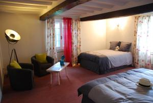 B&B / Chambres d'hotes Domaine Sainte Barthe, entre Marciac et Nogaro : photos des chambres