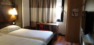 Hotels ibis Europe Chalon Sur Saone : photos des chambres