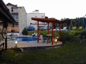 Guest House Evin Rai