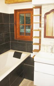 Appartements Ferme Saint-Aubin : photos des chambres
