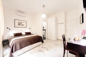 Vatican Suites Happy Holidays