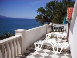 Apartman Apartment in Brist with Seaview, Terrace, Air condition, WIFI (3772-9) Brist Hrvatska