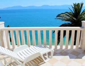 Apartman Apartment in Brist with Seaview, Terrace, Air condition, WIFI (3772-8) Brist Hrvatska