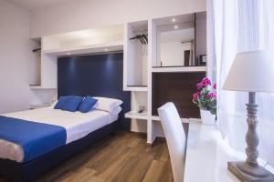 Central Plaza Sorrento Coast