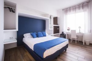 Central Plaza Sorrento Coast