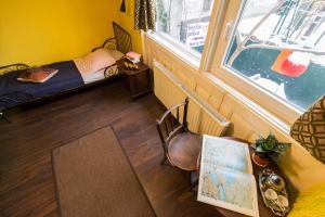Standard Single Room with Shared Bathroom room in Baroque Hostel & Coworking